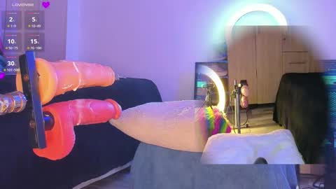  Karolin  online show from 09/23/25, 02:03