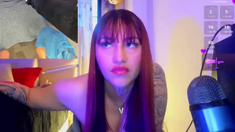  Karolin  online show from 11/23/25, 10:31