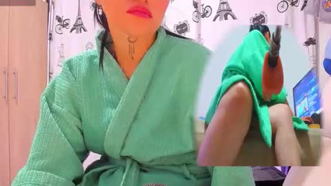  Karolin  online show from 04/20/26, 02:58