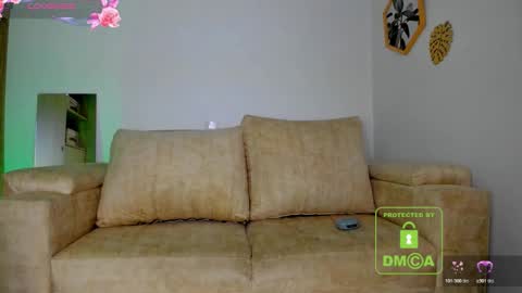 Kayli online show from 11/18/25, 12:38