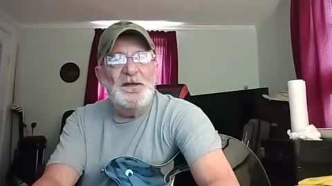Snapshot of kabriggs136 chatting on 06/17/26, 09:05 kabriggs136 online show from 06/17/26, 09:05