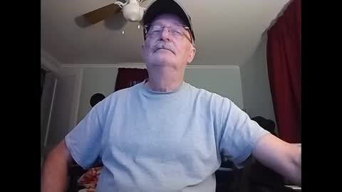 kabriggs137 online show from 01/06/25, 10:26