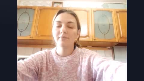 Nika online show from 10/05/25, 08:12