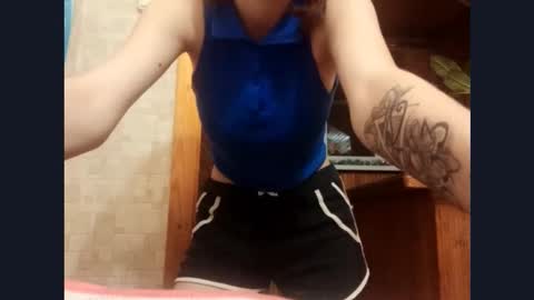 Nika online show from 12/17/25, 02:23