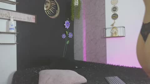 kadybrowm online show from 09/26/25, 02:21