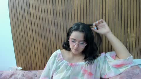 Kyelie online show from 01/06/25, 03:31