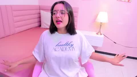 Kyelie online show from 09/24/25, 08:12