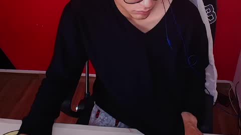 kael_art_d online show from 09/23/25, 06:55