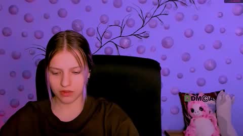 kaela_spell_ online show from 03/13/26, 09:16