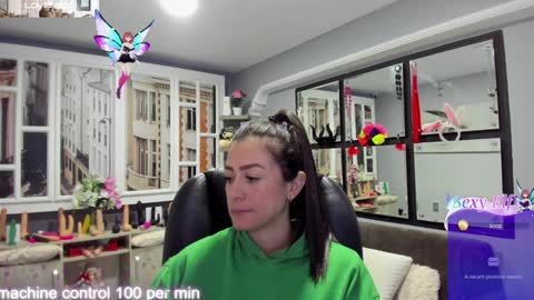 Snapshot of kagomme_h chatting on 01/23/25, 05:02 Antonella online show from 01/23/25, 05:02