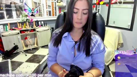 Snapshot of kagomme_h chatting on 01/30/25, 06:54 Antonella online show from 01/30/25, 06:54