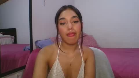 KAHELIINDEPENDENT MODEL online show from 02/13/25, 01:29