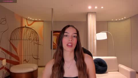 Kaia Ferreira online show from 02/04/25, 11:49