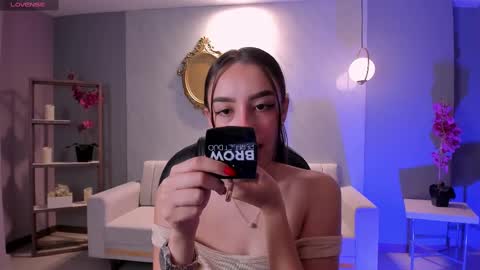 Kaia Ferreira online show from 03/09/25, 11:58