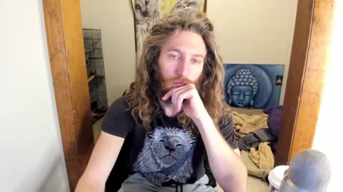 Snapshot of kaiku77 chatting on 12/19/24, 09:49 Kaiku77 online show from 12/19/24, 09:49