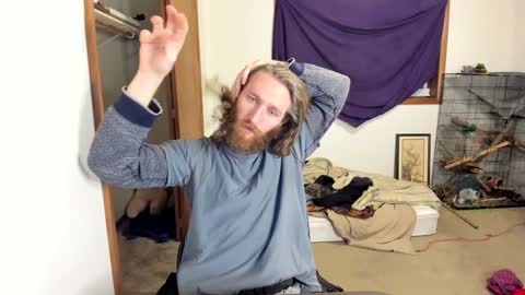 Snapshot of kaiku77 chatting on 12/30/24, 01:15 Kaiku77 online show from 12/30/24, 01:15