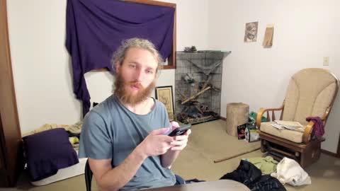 Snapshot of kaiku77 chatting on 12/30/24, 07:59 Kaiku77 online show from 12/30/24, 07:59