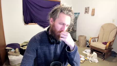 Snapshot of kaiku77 chatting on 12/31/24, 05:55 Kaiku77 online show from 12/31/24, 05:55