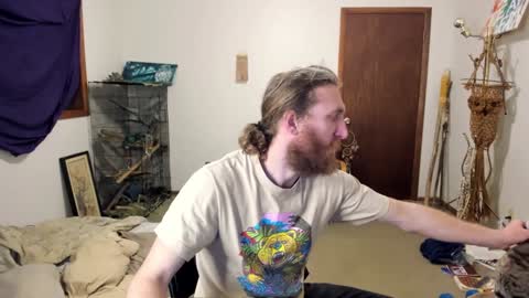 Snapshot of kaiku77 chatting on 01/06/25, 04:58 Kaiku77 online show from 01/06/25, 04:58