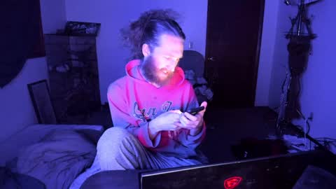 Snapshot of kaiku77 chatting on 01/10/25, 10:17 Kaiku77 online show from 01/10/25, 10:17