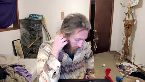 Snapshot of kaiku77 chatting on 01/12/25, 01:00 Kaiku77 online show from 01/12/25, 01:00