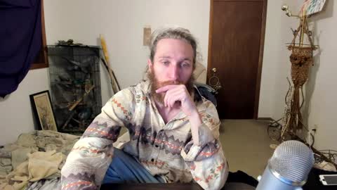 Snapshot of kaiku77 chatting on 01/16/25, 01:16 Kaiku77 online show from 01/16/25, 01:16