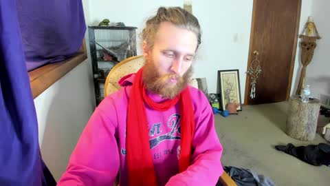 Snapshot of kaiku77 chatting on 01/21/25, 09:35 Kaiku77 online show from 01/21/25, 09:35