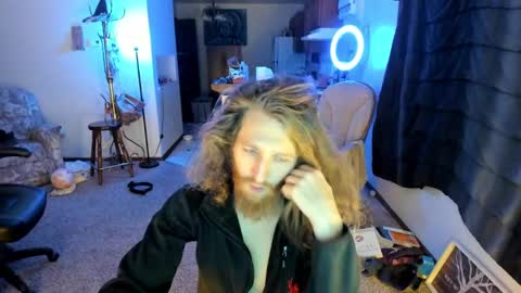 Snapshot of kaiku77 chatting on 11/06/25, 07:31 Kaiku77 online show from 11/06/25, 07:31