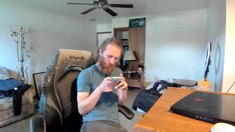 Kaiku77 online show from 04/21/26, 06:12