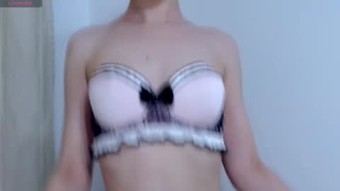 Kaila Lewis online show from 10/02/25, 05:42