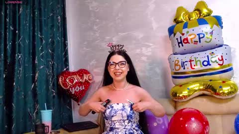 Kaila Lewis online show from 05/29/26, 05:44