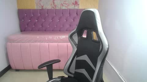 Kailee online show from 04/13/26, 12:54