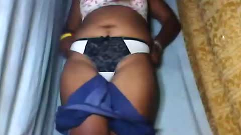 kaillah online show from 10/28/25, 05:22