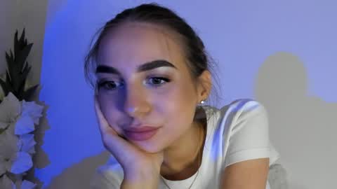 Snapshot of kaily777 chatting on 11/13/25, 04:06 kaily777 online show from 11/13/25, 04:06