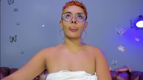 kaira_mosse_ online show from 02/01/26, 12:04