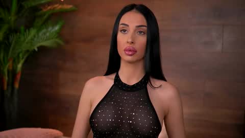 Kaira online show from 02/12/26, 08:04