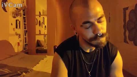 Snapshot of kairovanta33 chatting on 02/13/26, 10:28 KairoVanta33 online show from 02/13/26, 10:28