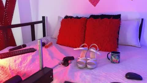 Snapshot of kairy4x chatting on 02/18/25, 07:41 Kairy online show from 02/18/25, 07:41