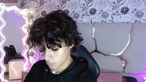 kaisage_tay online show from 04/20/26, 03:31