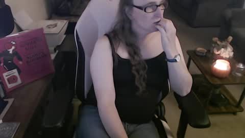 Snapshot of kait331 chatting on 09/09/25, 01:16 Camprincess331 online show from 09/09/25, 01:16