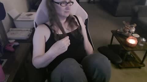 Snapshot of kait331 chatting on 10/10/25, 01:26 Camprincess331 online show from 10/10/25, 01:26