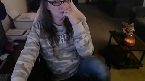 Snapshot of kait331 chatting on 11/03/25, 02:13 Camprincess331 online show from 11/03/25, 02:13