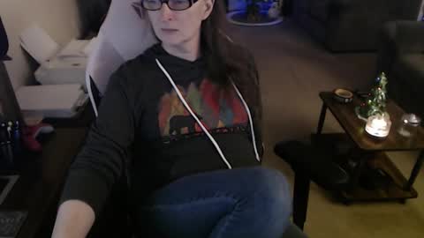 Camprincess331 online show from 12/04/25, 02:54