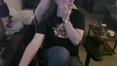 Snapshot of kait331 chatting on 04/26/26, 01:25 Camprincess331 online show from 04/26/26, 01:25