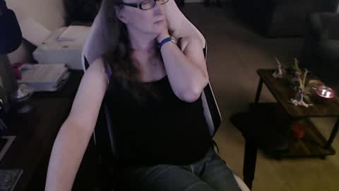 Snapshot of kait331 chatting on 05/29/26, 01:25 Camprincess331 online show from 05/29/26, 01:25