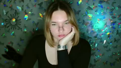 Snapshot of kaitlin_kk chatting on 09/19/25, 09:22 Kaitlin online show from 09/19/25, 09:22