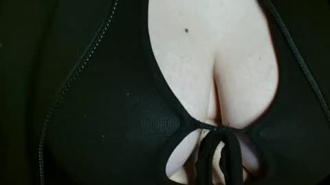 Kaitlin online show from 04/14/26, 10:10