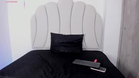 Kaity Lane online show from 03/12/25, 12:42