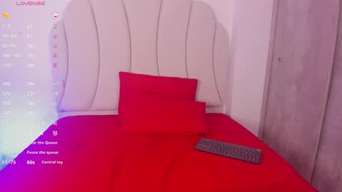 Kaity Lane online show from 10/11/25, 11:03