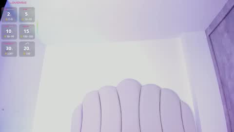 Kaity Lane online show from 12/18/25, 02:39